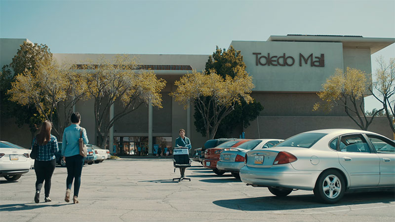 Screenshot of Toledo Mall from the show "A.P. Bio"